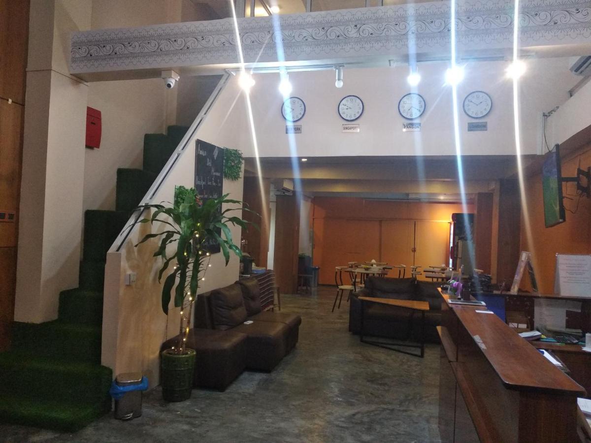Ostello Amico Del Myanmar Gyogon Esterno foto